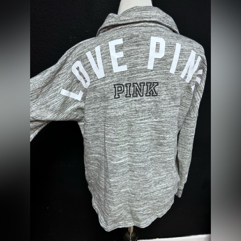 PINK Victoria’s Secret Heather Gray Oversized Pullover Quarter Button Snap Close